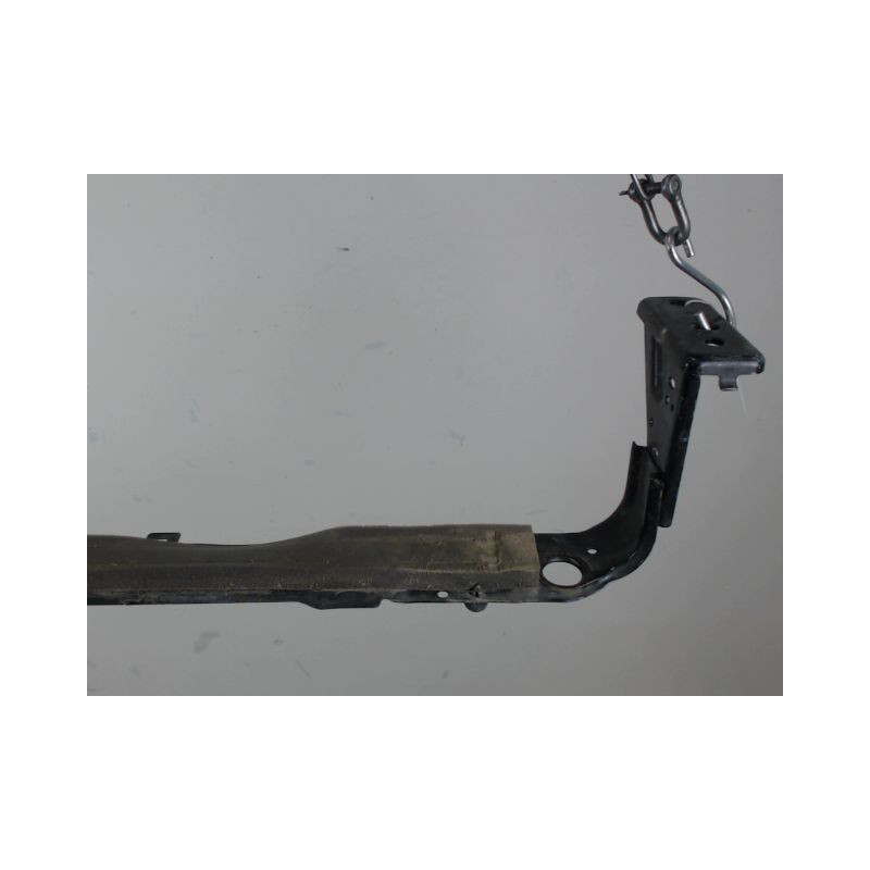 TRAVERSE INFERIEURE ARMATURE AVANT FORD T.CONNECT