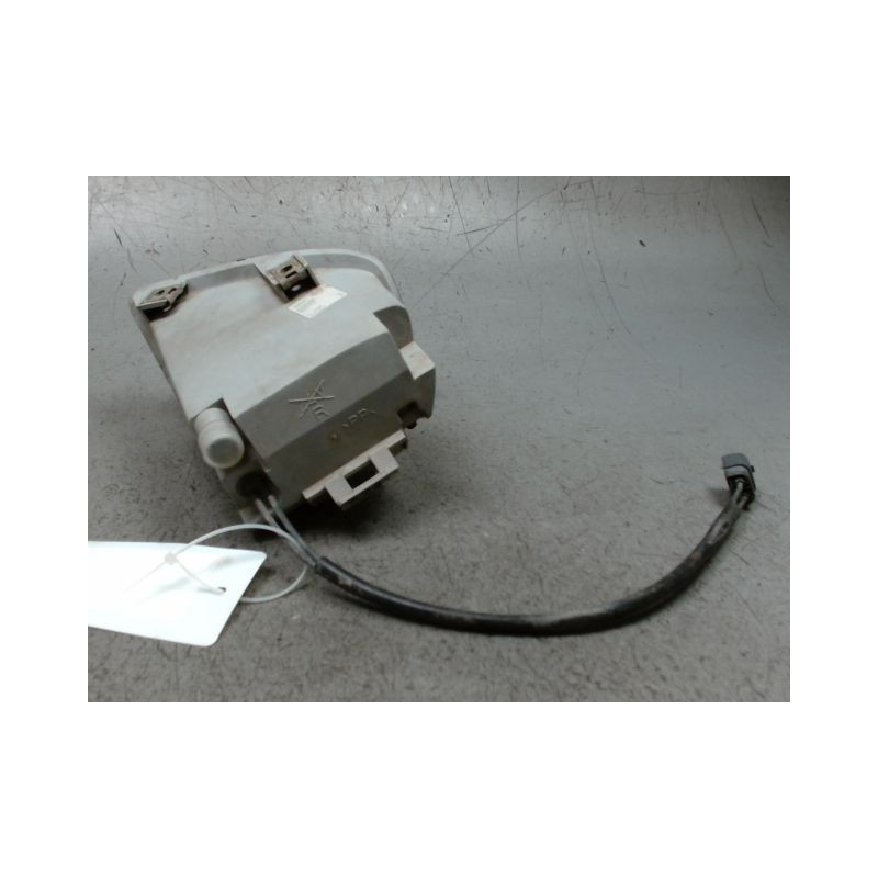 PHARE ANTIBROUILLARD AVANT DROIT SAAB 9000 91-98