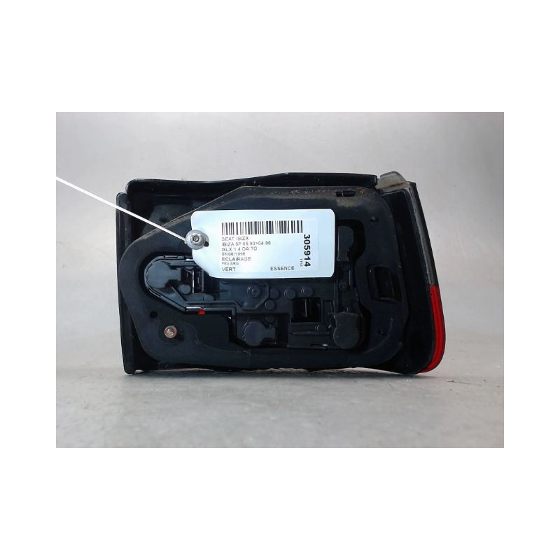 FEU ARRIERE GAUCHE  SEAT IBIZA 93-96