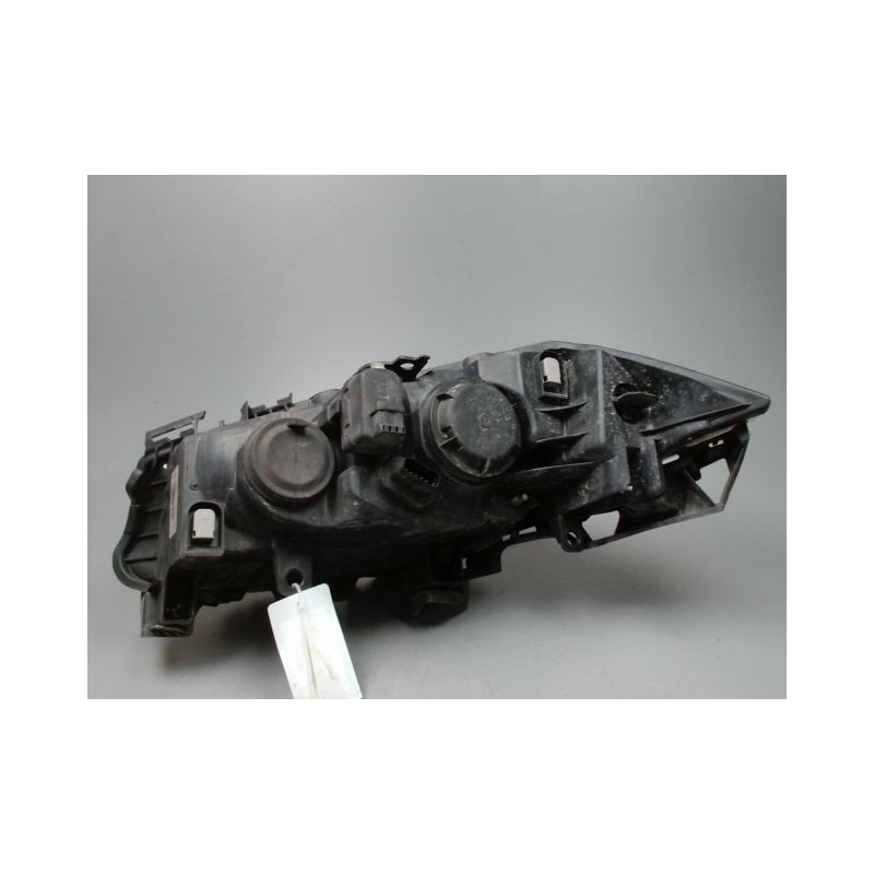 PHARE DROIT RENAULT MEGANE