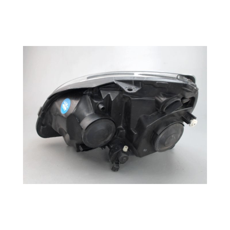 PHARE DROIT RENAULT CLIO II CAMPUS 06-
