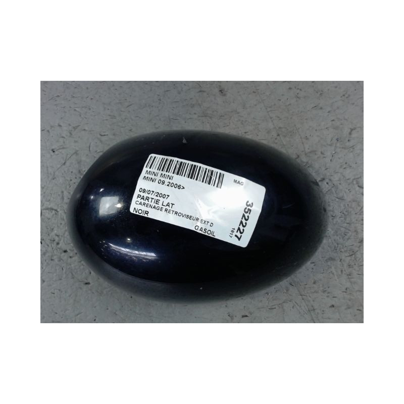 CARENAGE RETROVISEUR EXTERIEUR DROIT MINI MINI 2006-