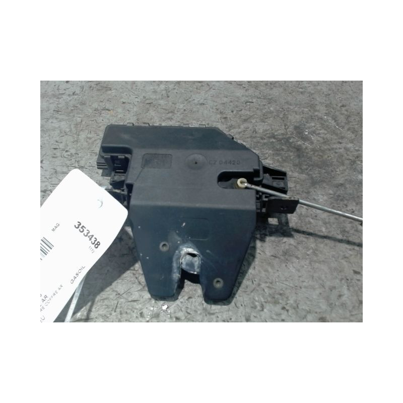 SERRURE COFFRE ARRIERE ROVER 75