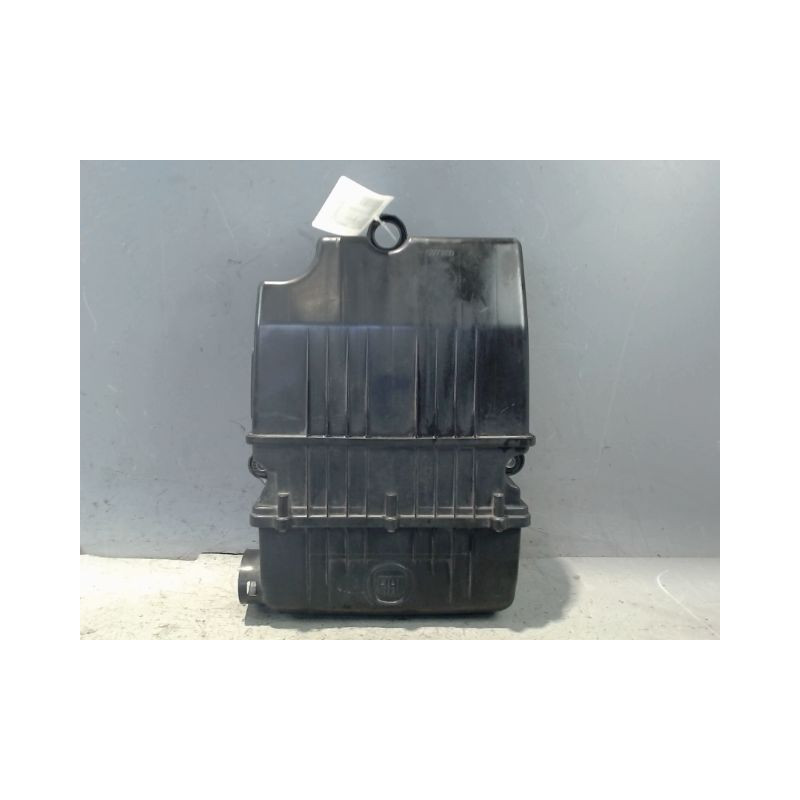 BOITIER FILTRE A AIR FIAT GRANDE PUNTO 2005-
