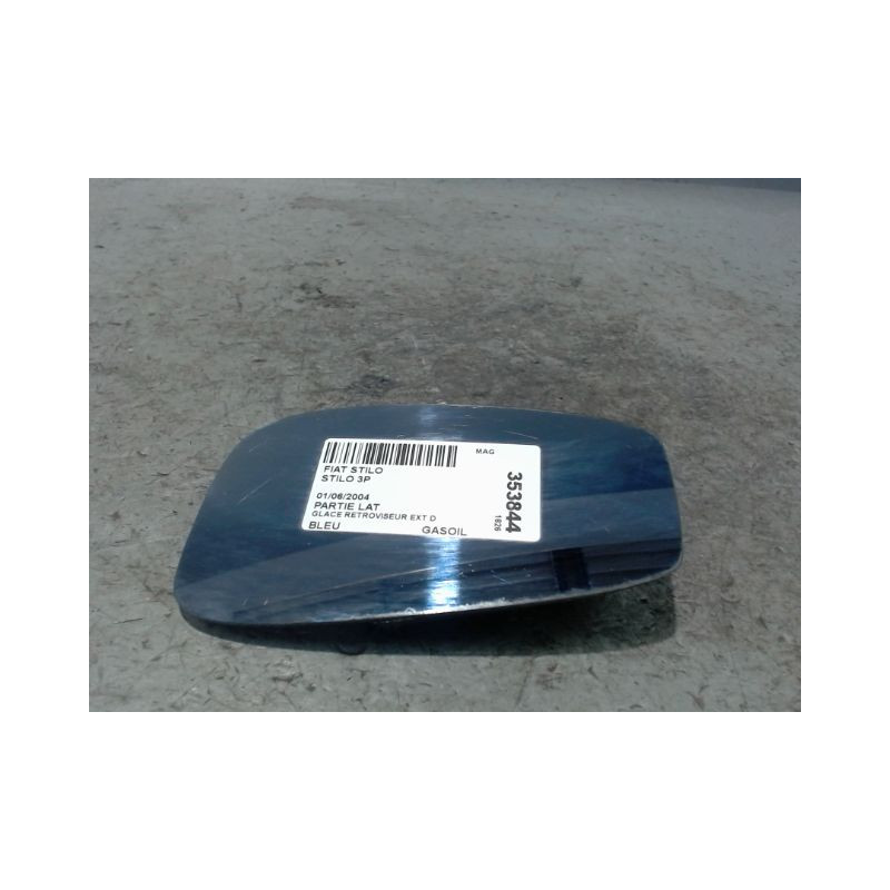 GLACE RETROVISEUR EXT D FIAT STILO 3P
