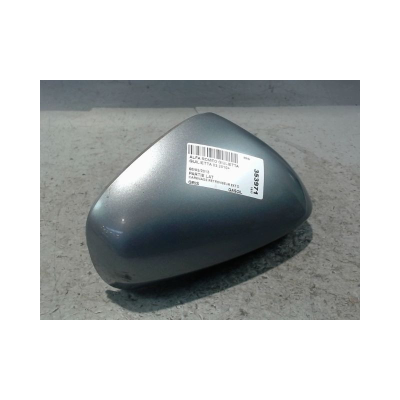 CARENAGE RETROVISEUR EXTERIEUR DROIT ALFA ROMEO GUILIETTA 2010-