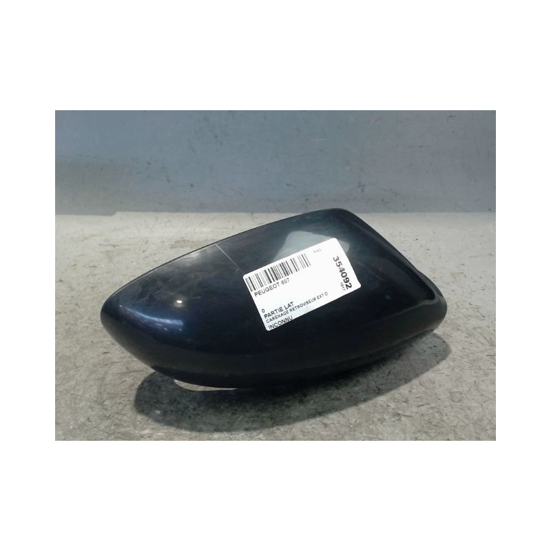 CARENAGE RETROVISEUR EXTERIEUR DROIT PEUGEOT 607