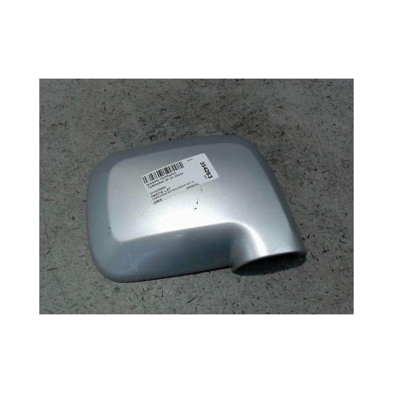 CARENAGE RETROVISEUR EXTERIEUR DROIT NISSAN TERRANO 2002-