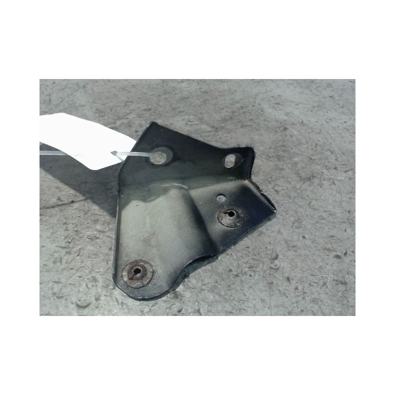 SUPPORT PARE-CHOC AVG FORD KA 2008-