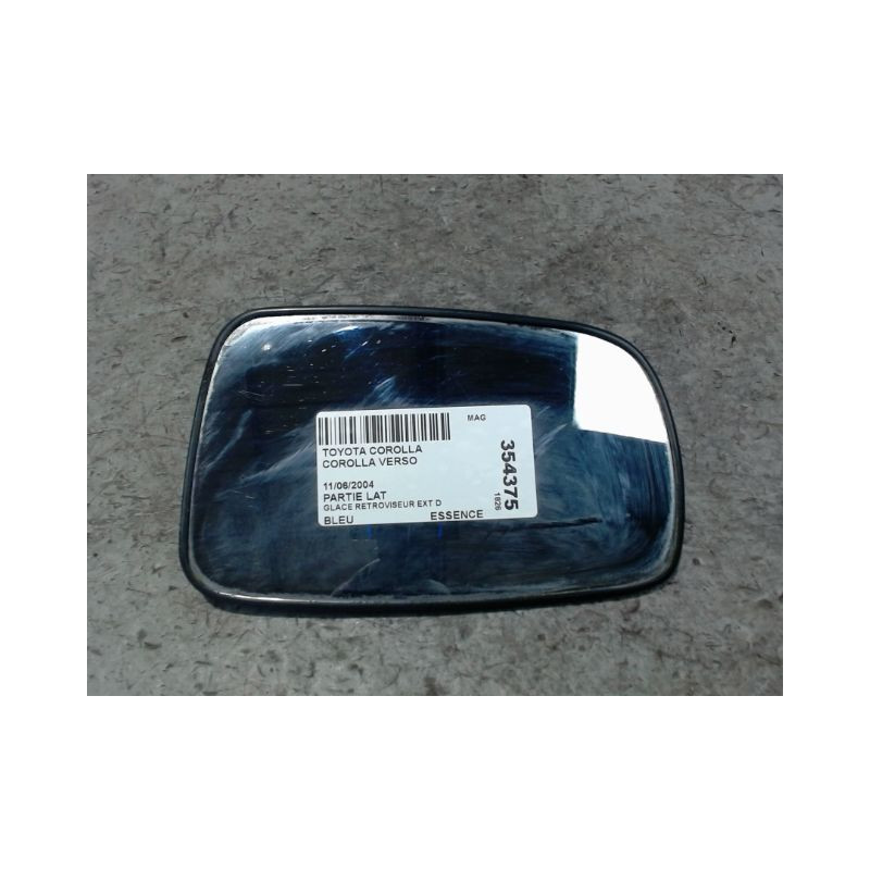 GLACE RETROVISEUR EXT D TOYOTA COROLLA VERSO 2004-2007
