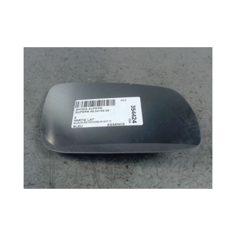 GLACE RETROVISEUR EXT D SKODA SUPERB 04-08