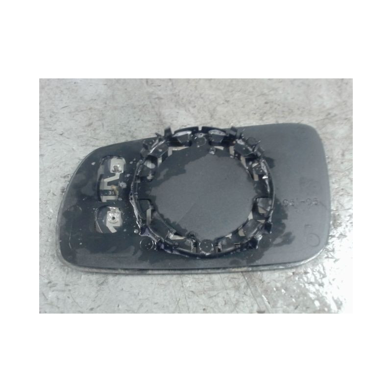 GLACE RETROVISEUR EXT D SKODA SUPERB 04-08