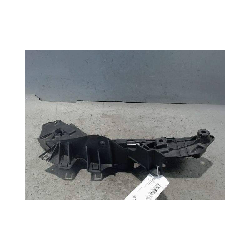 TOLE PORTE PHARE DROIT CITROEN JUMPER