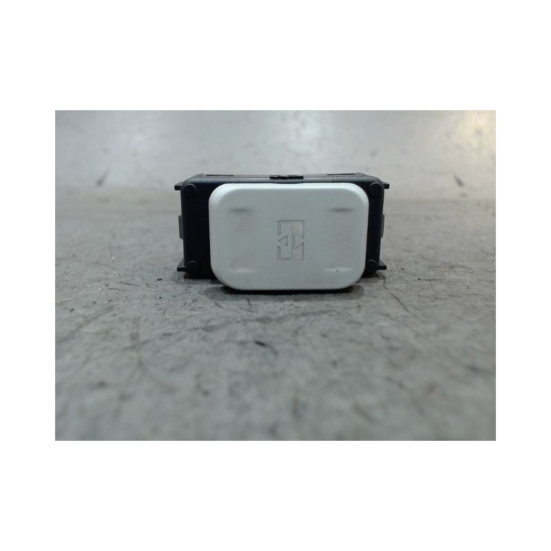BOUTON COMMANDE TOIT OUVRANT PEUGEOT 308