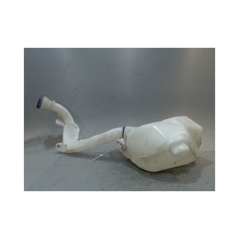 RESERVOIR LAVE-GLACE AVANT CITROEN C3