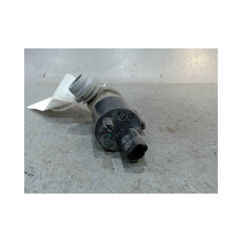 POMPE LAVE-GLACE AVANT RENAULT TRAFIC