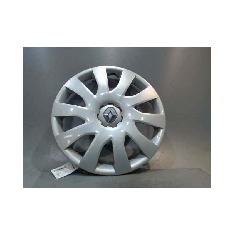 ENJOLIVEUR DE ROUE RENAULT TRAFIC