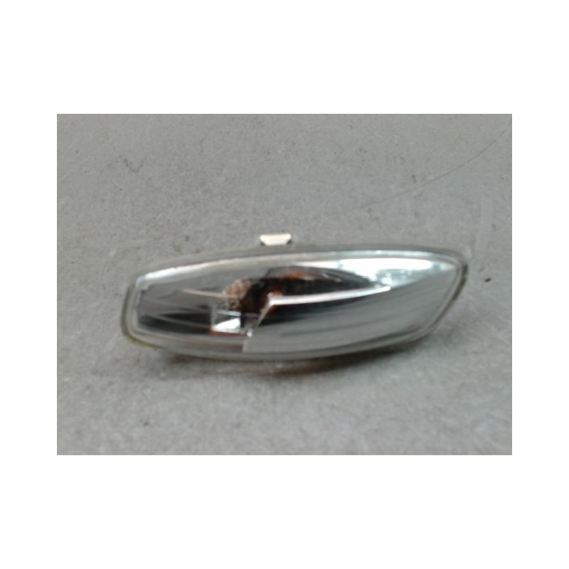 REPETITEUR RETROVISEUR GAUCHE PEUGEOT 207 2006-2013