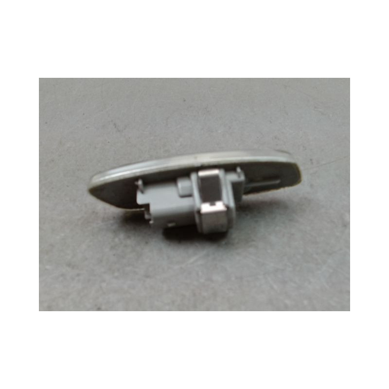 REPETITEUR RETROVISEUR GAUCHE PEUGEOT 207 2006-2013