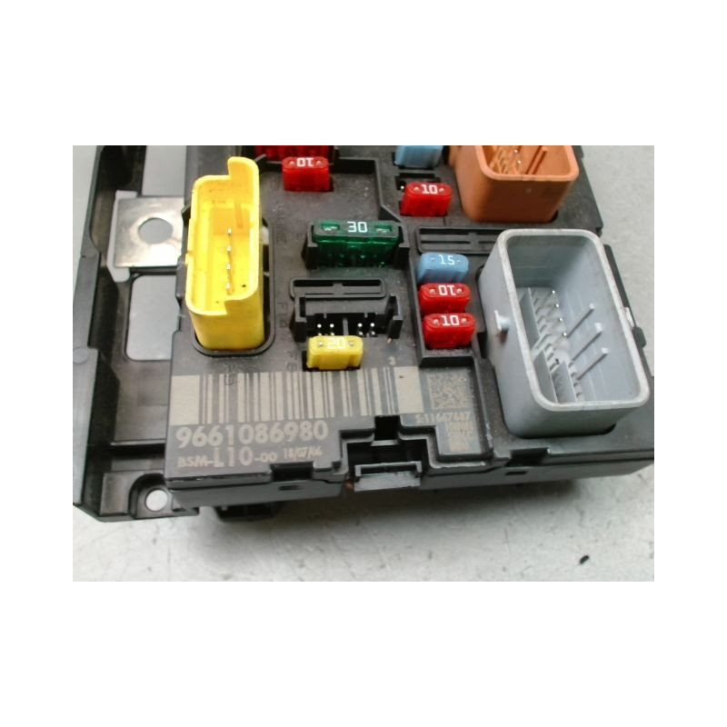 BOITE A FUSIBLES PEUGEOT 207 2006-2013