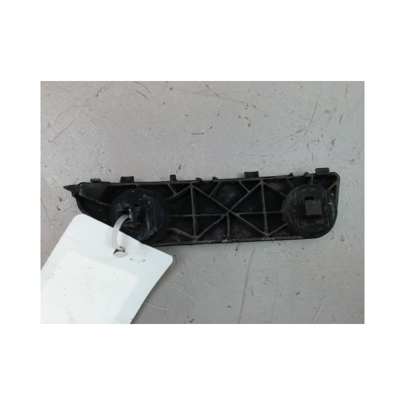 SUPPORT PARE-CHOC AVD NISSAN MICRA 2009-