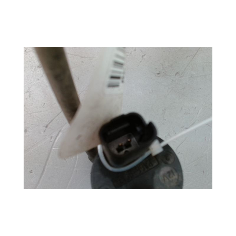 POMPE LAVE-GLACE AVANT RENAULT TRAFIC