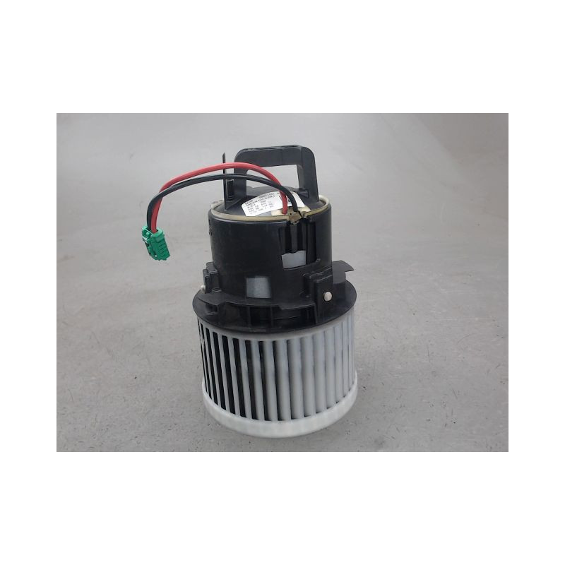 MOTEUR VENTILATEUR CHAUFFAGE PEUGEOT 308