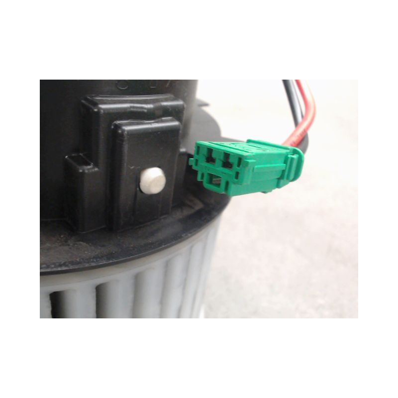 MOTEUR VENTILATEUR CHAUFFAGE PEUGEOT 308