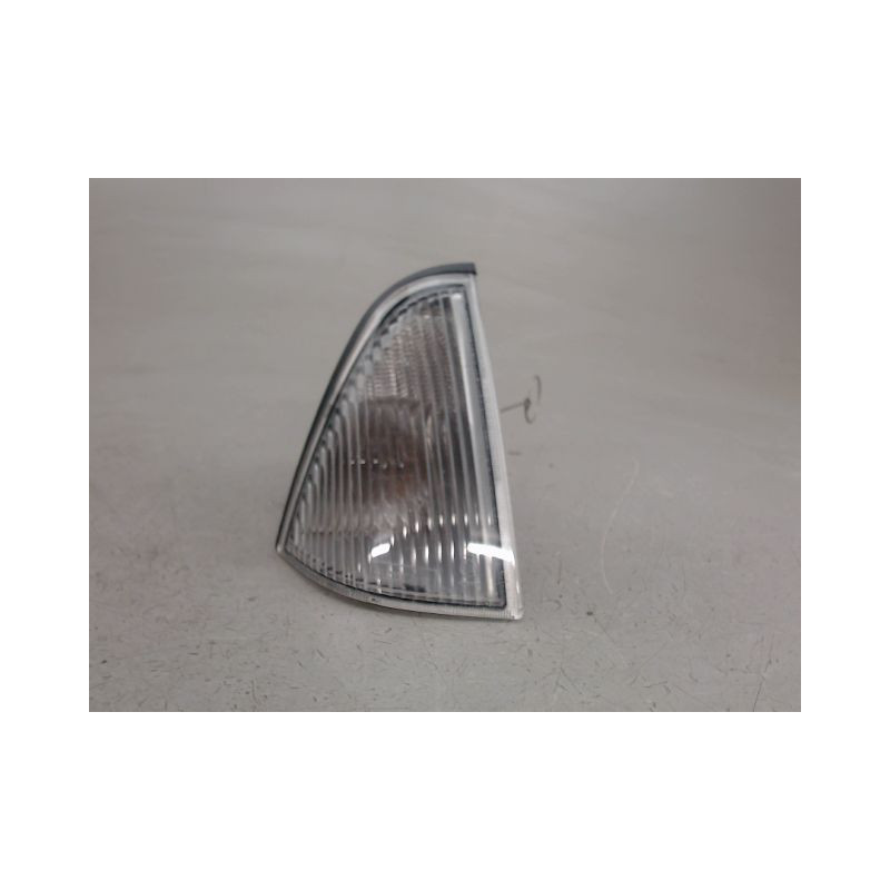 CLIGNOTANT DROIT ROVER 100
