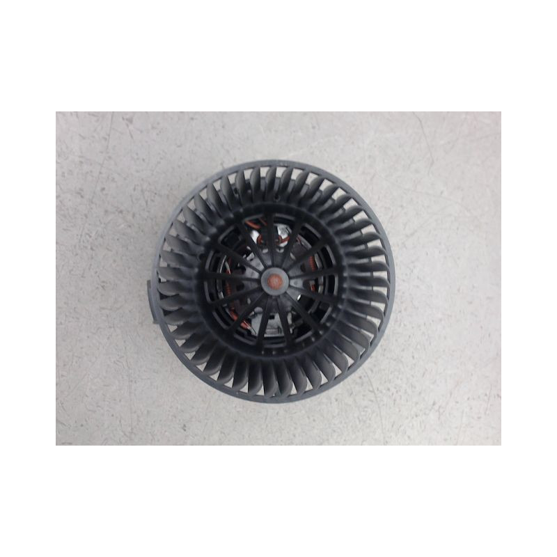 MOTEUR VENTILATEUR CHAUFFAGE CITROEN DS3