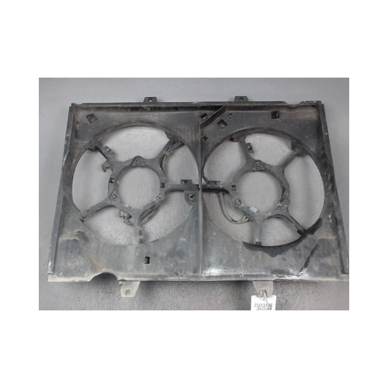 SUPPORT DE VENTILATEUR OPEL FRONTERA 98-