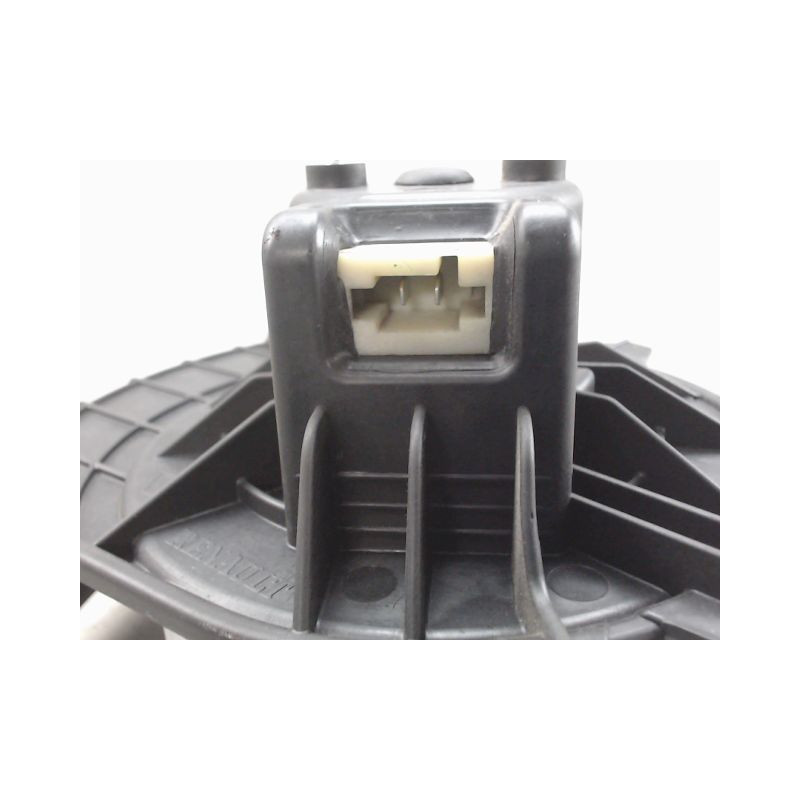 MOTEUR VENTILATEUR CHAUFFAGE RENAULT KANGOO