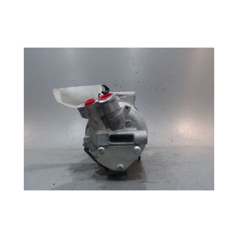 COMPRESSEUR AIR CONDITIONNE RENAULT CLIO