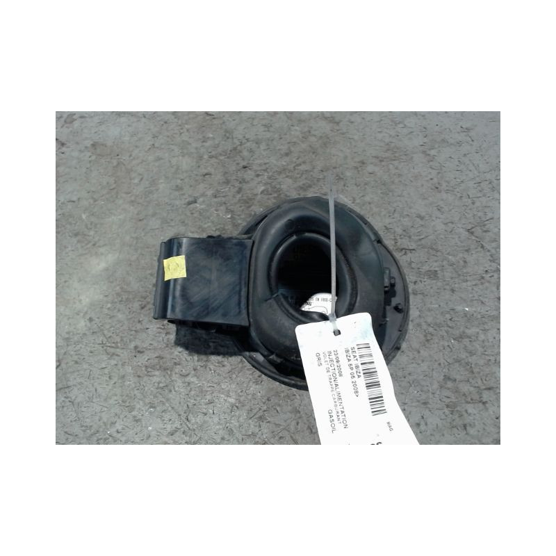 VOLET DE TRAPPE CARBURANT SEAT IBIZA 2008-