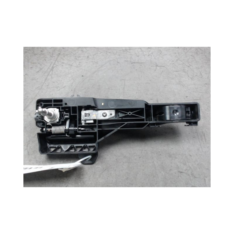 POIGNEE EXTERIEURE PORTE AVANT GAUCHE RENAULT CLIO