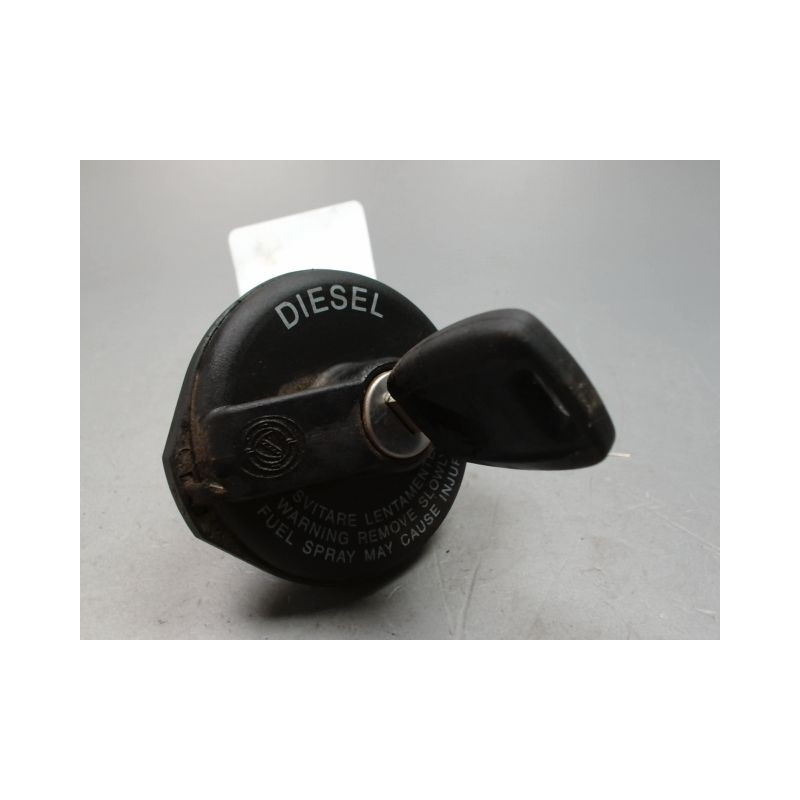 BOUCHON RESERVOIR A CARBURANT FIAT BRAVO 2007-