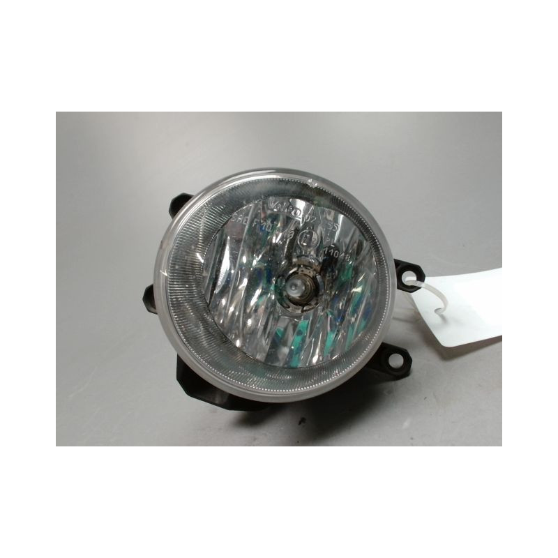 PHARE ANTIBROUILLARD AVANT GAUCHE TOYOTA AURIS