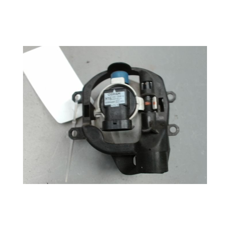 PHARE ANTIBROUILLARD AVANT GAUCHE TOYOTA AURIS