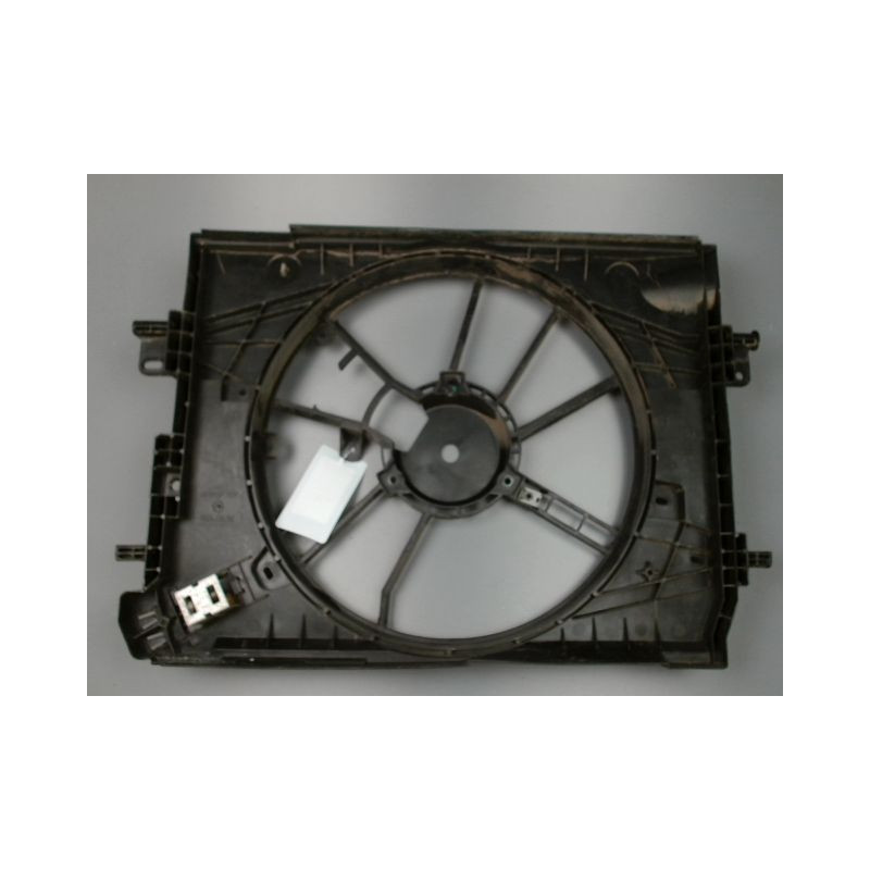 SUPPORT DE VENTILATEUR RENAULT CLIO