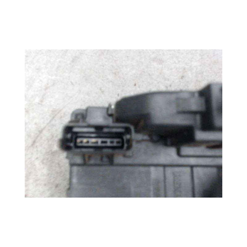SYSTEME CONDAMNATION ARRIERE GAUCHE NISSAN NAVARA DOUBLE CABINE