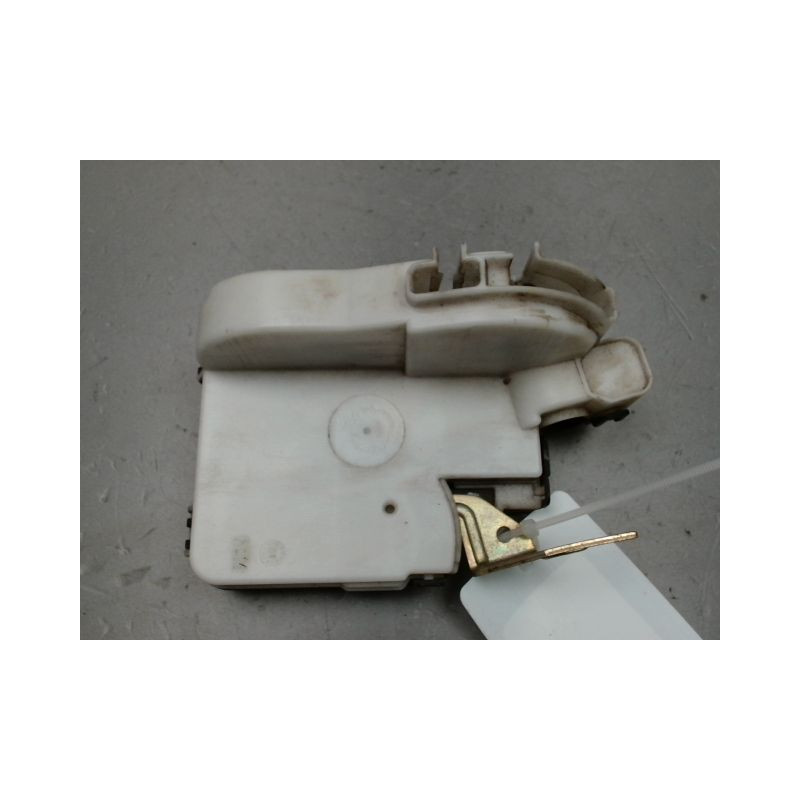 SYSTEME CONDAMNATION AVANT GAUCHE VOLKSWAGEN POLO 94-99