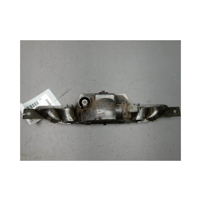 FEU BROUILLARD CENTRAL ARRIERE PEUGEOT 208