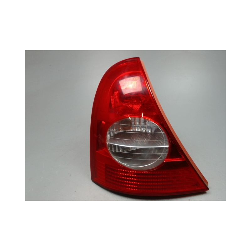 FEU ARRIERE GAUCHE  RENAULT CLIO II PH.2 01-06