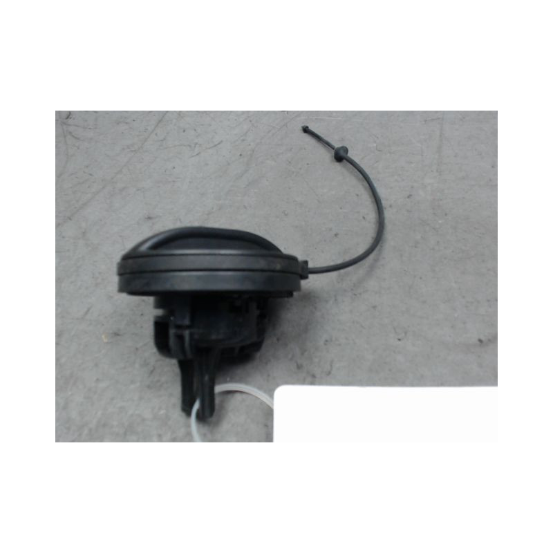 BOUCHON RESERVOIR A CARBURANT PEUGEOT 208