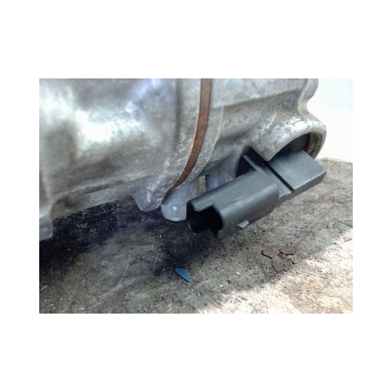 COMPRESSEUR AIR CONDITIONNE PEUGEOT 208