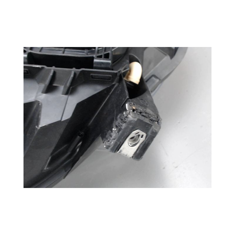 PHARE DROIT CITROEN JUMPY