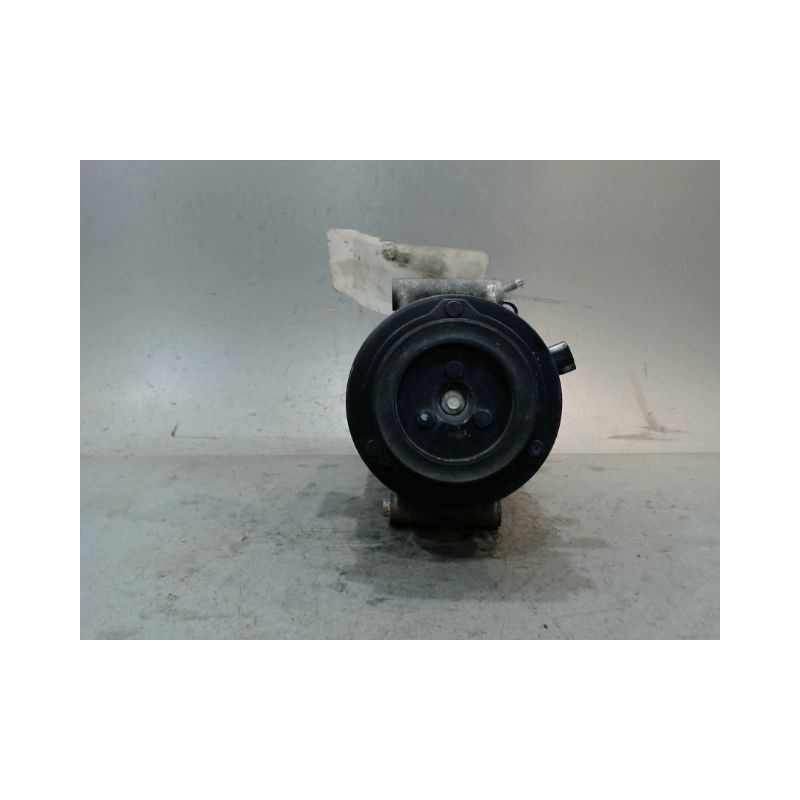 COMPRESSEUR AIR CONDITIONNE FORD FIESTA