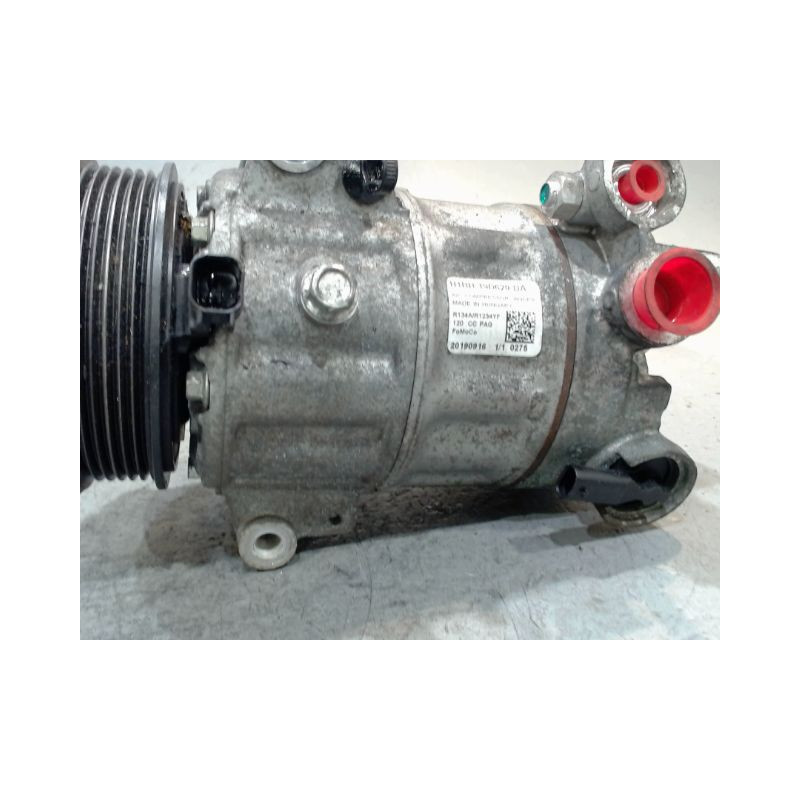 COMPRESSEUR AIR CONDITIONNE FORD FIESTA