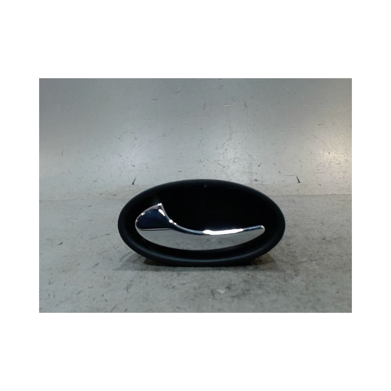 POIGNEE INTERIEURE PORTE AVANT GAUCHE MERCEDES CLK