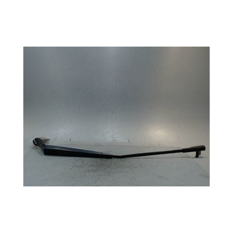 BRAS ESSUIE-GLACE AVANT GAUCHE PEUGEOT 407